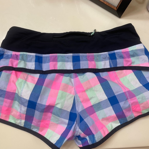VINTAGE LULU SHORTS!๐๐๐ - Picture 4 of 4